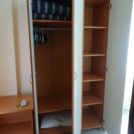 Ekin Hotel 2*